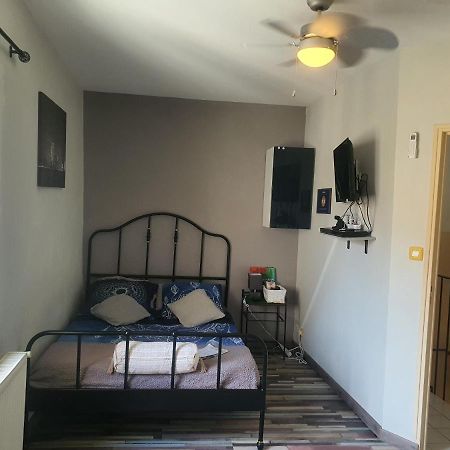 City House Appartements Entraigues-sur-la-Sorgue Εξωτερικό φωτογραφία