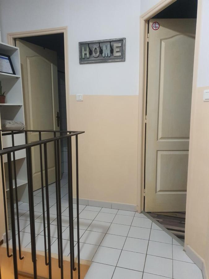 City House Appartements Entraigues-sur-la-Sorgue Εξωτερικό φωτογραφία