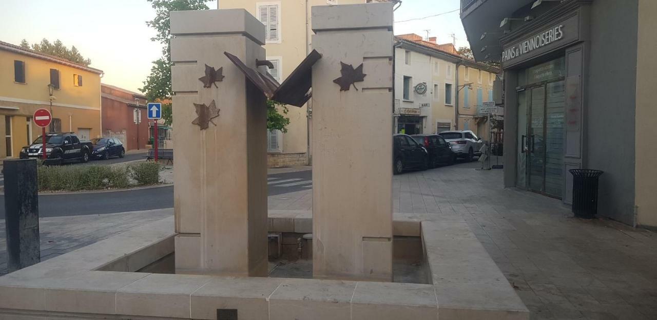City House Appartements Entraigues-sur-la-Sorgue Εξωτερικό φωτογραφία